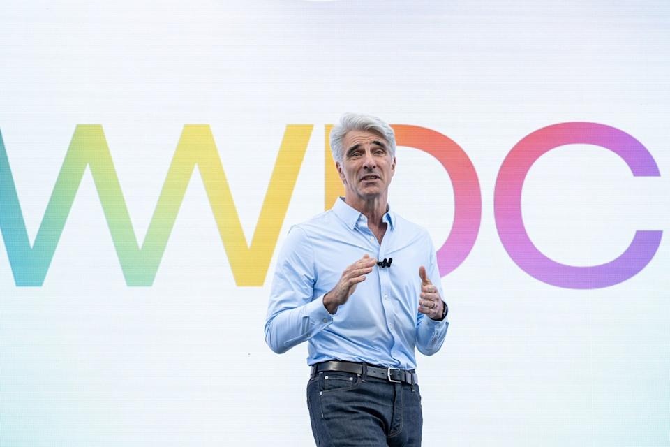 Apple Delays Siri AI Upgrade