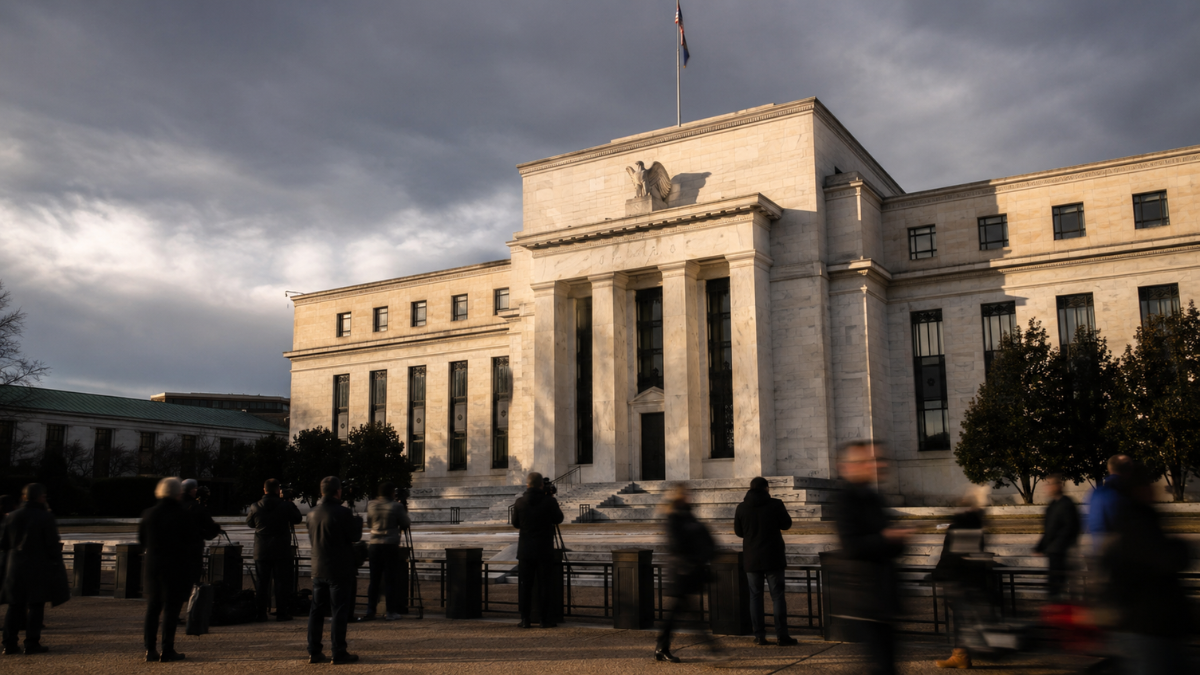 ภาพอาคารธนาคารกลางสหรัฐฯ (Federal Reserve) ในกรุงวอชิงตัน ดี.ซี.
